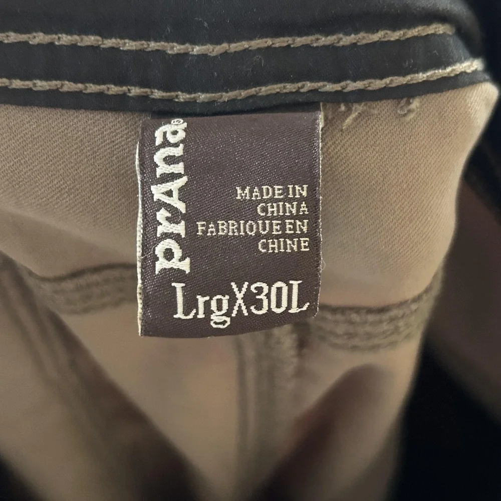 Prana Breathe Pants Mens Large 30L Brown Nylon Hiking Cargo Style‎ MAST30111